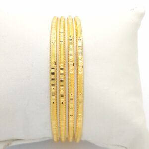 Gold Hallmark HOLLO Bangle - IP935