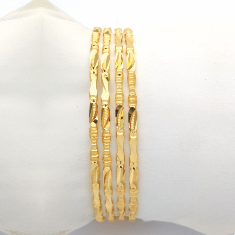 Gold Hallmark GOAL DIA Bangle - GD911