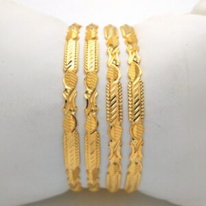 Gold Hallmark TRIANGLE DIE Bangle - TRD882
