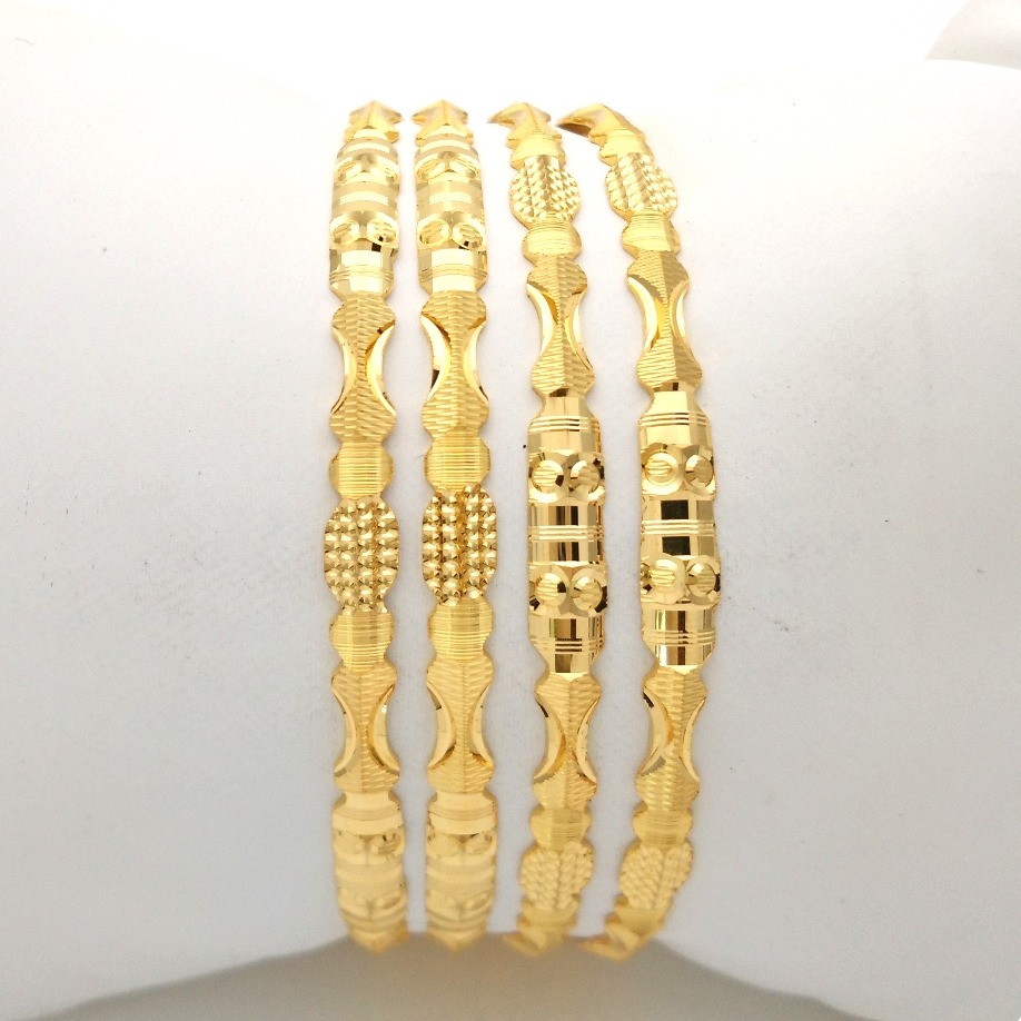 Gold Hallmark TRIANGLE DIE Bangle - TRD881