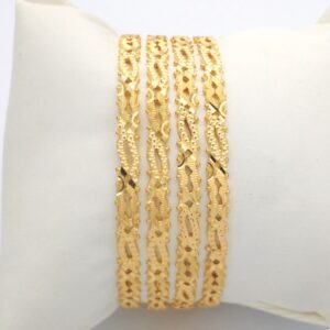 GOLD HALLMARK RAWA BANGLE - 2LR819