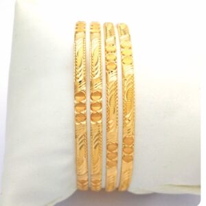 GOLD HALLMARK KANAS BANGLE - DP804