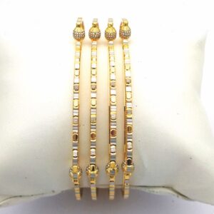 Gold hallmark plain +mani bangle - sml682