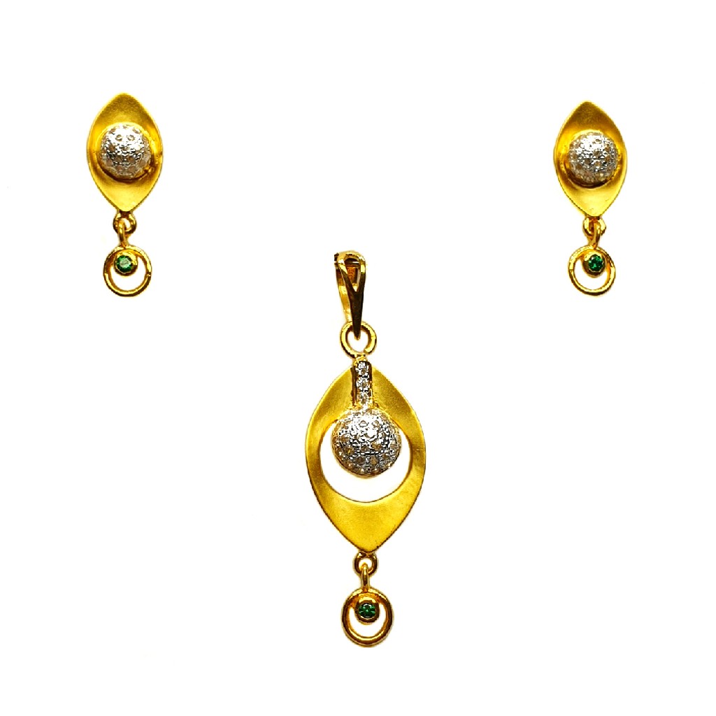 22K Gold Matte Finish Designer Pendant Set MGA - PTG0122
