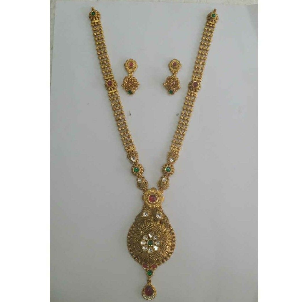 22KT Yellow Gold Ladies Designer Ethic Necklace Set
