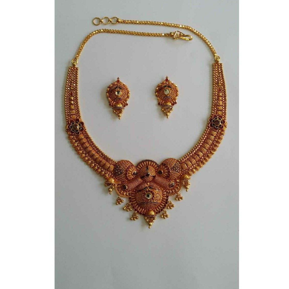 22KT Yellow Ladies Gold Vertical Necklace Set