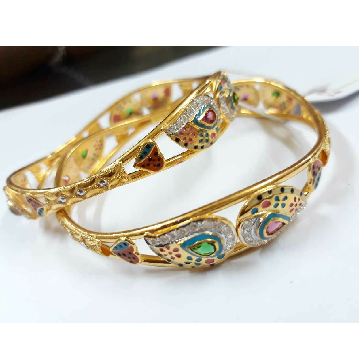 22KT Yellow Gold Ladies Attractive Bangle