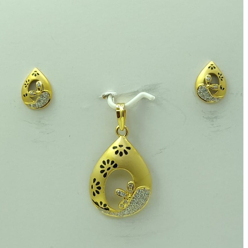 gold Classic Pendant Set LMJ-879