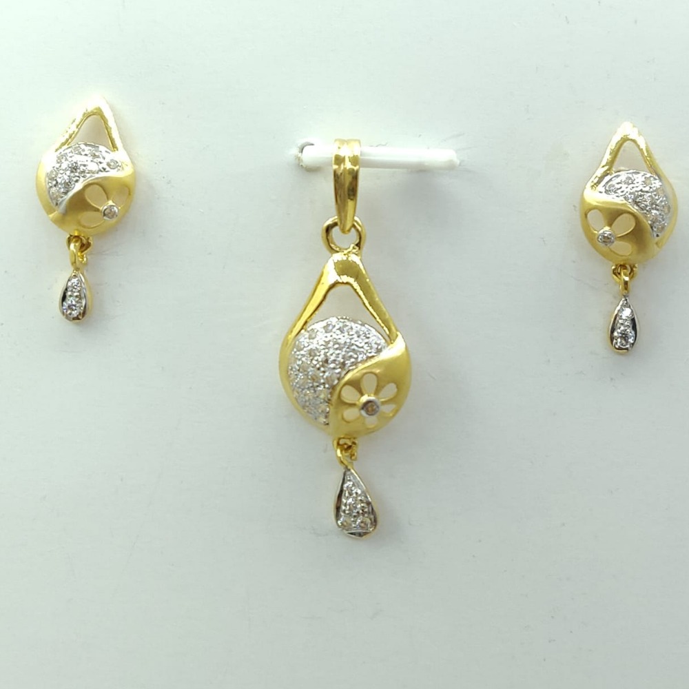 22KT Gold Delicate Necklace Set LMJ-N087