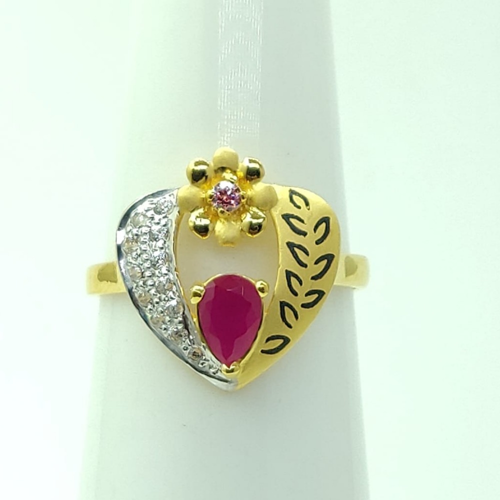 Gold Attractive Women Ring LMJ-654