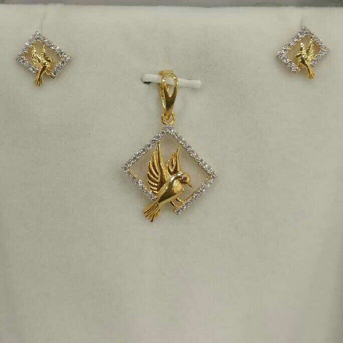 22K / 916 Gold Indian Traditional Pendant set