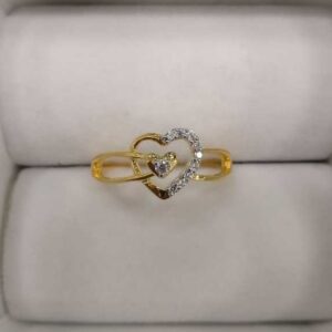 22K Gold Ladies Diamond Heart Ring