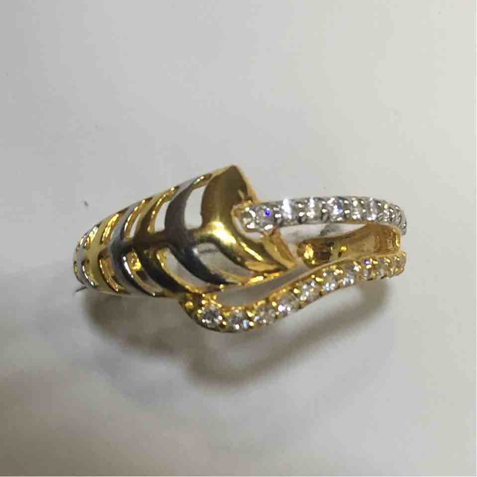 916 Gold Classic Ladies Ring