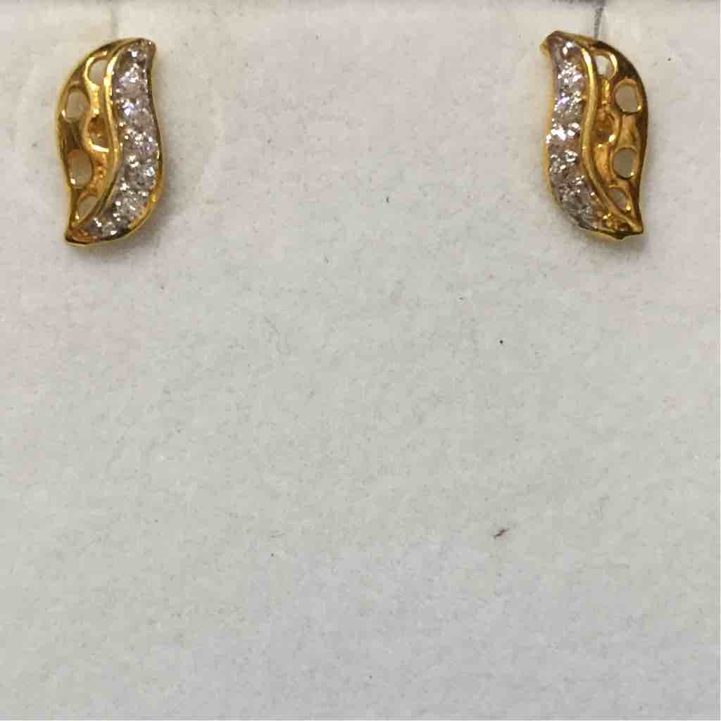 916 Gold Antique Leaf Shape Earrings