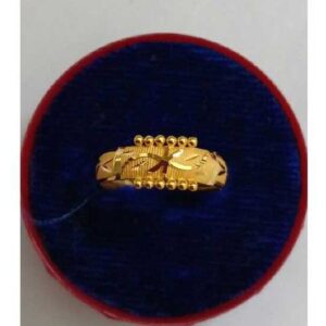 22kt Gold Stylish Ring