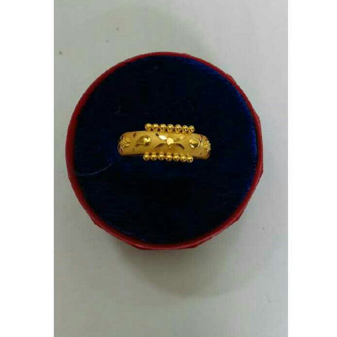20kt Gold Ladies Classic Ring
