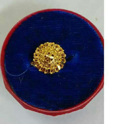 20kt Gold Classic Ladies Ring