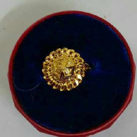 20kt Gold Ladies Designer Ring