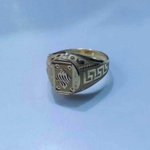 22K / 916 Gold Designer Ladies Ring - Image 2