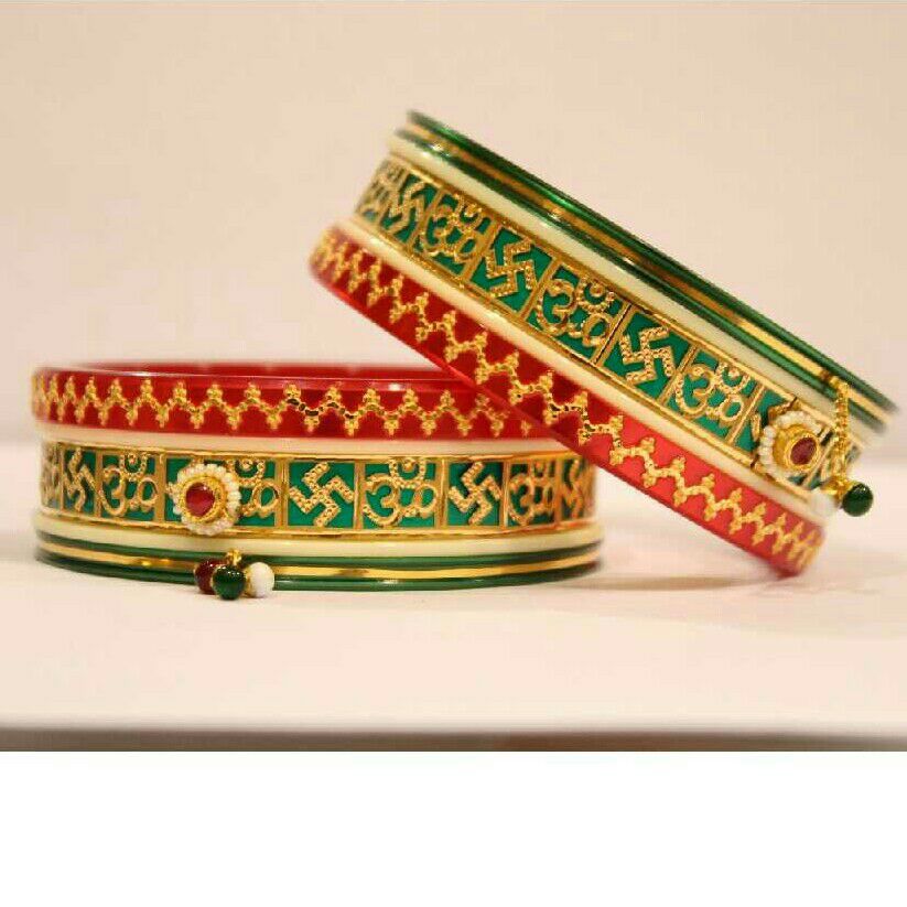 22K/916 Gold Designer Ladies Bangle