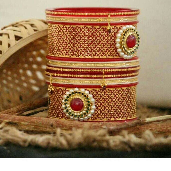 22K/916 Gold Fancy Ladies Chudi