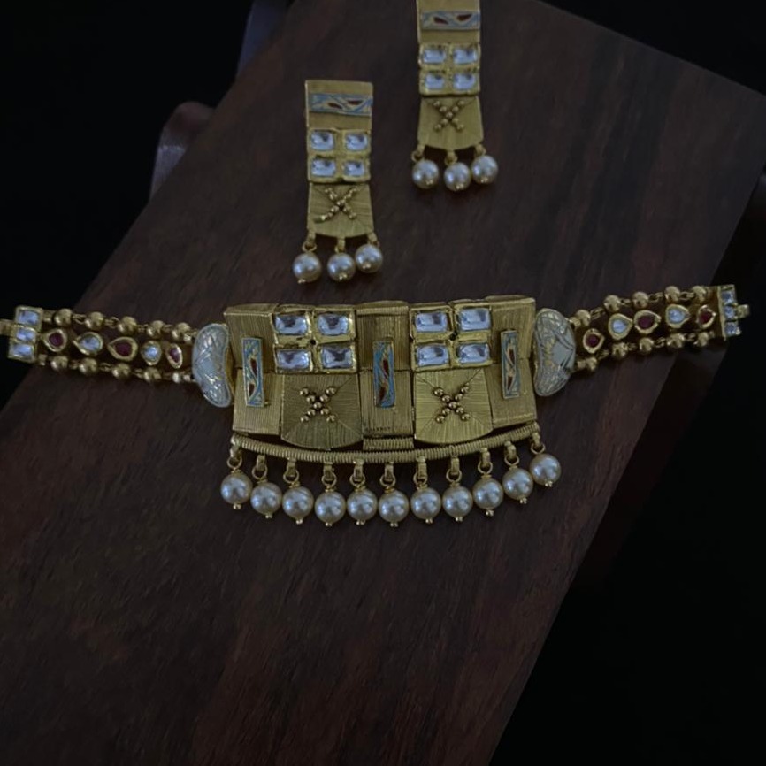 22KT Gold Unique Design Hallmark Necklace Set