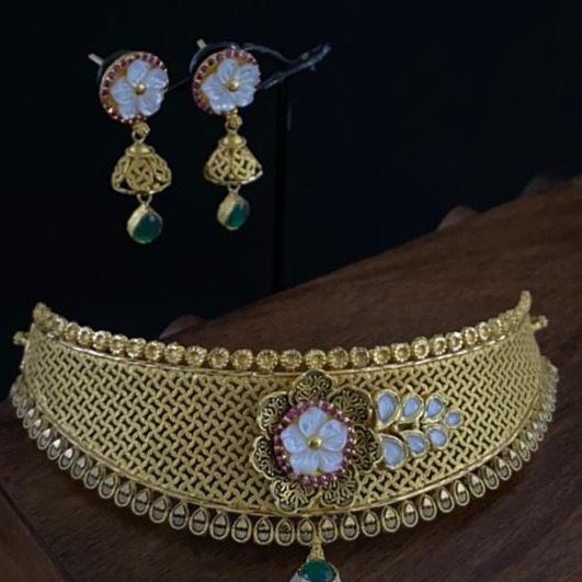 22KT Hallmark Gold Bridal Necklace Set - Image 3