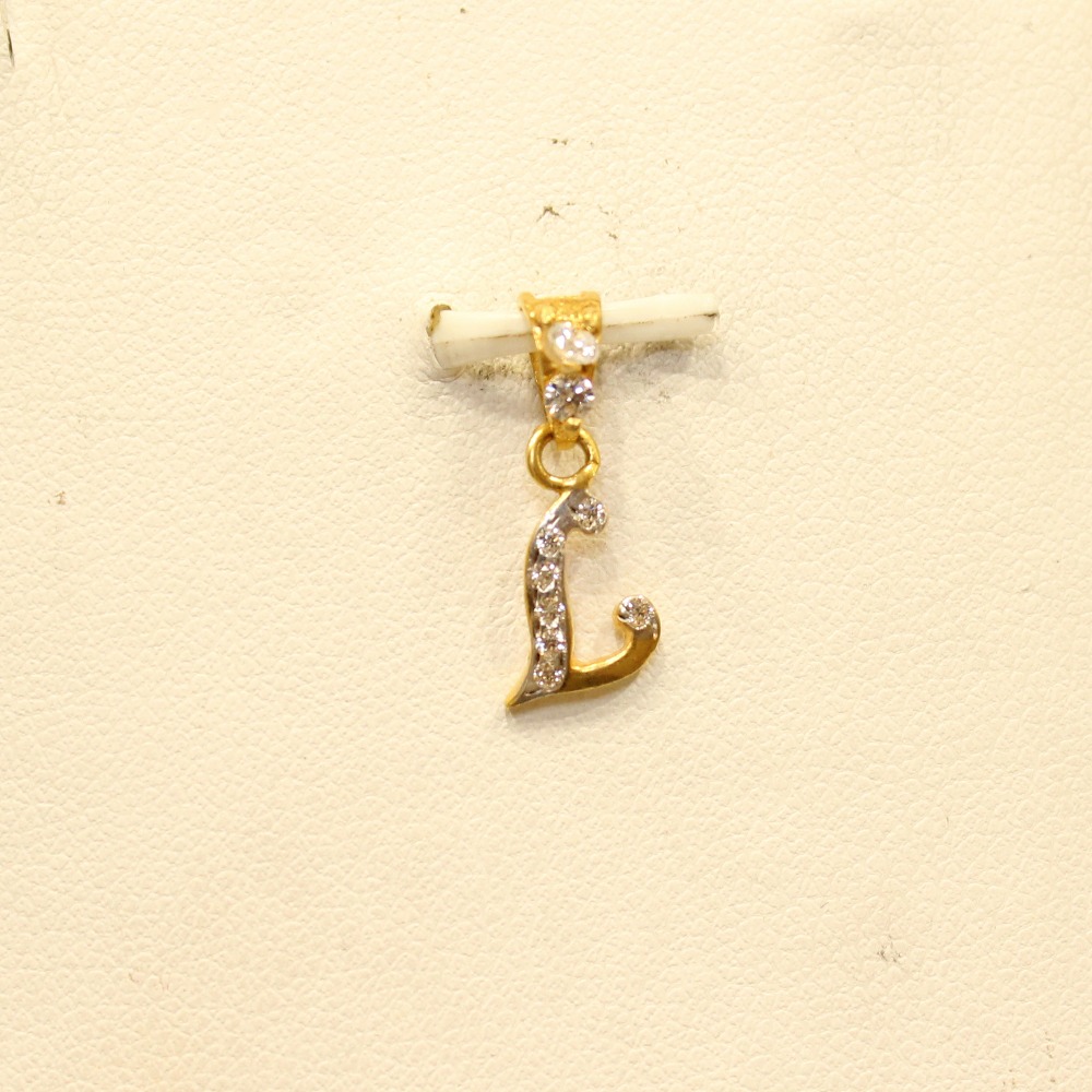 22KT Yellow Gold Indian Letter 'L' Modern Pendant