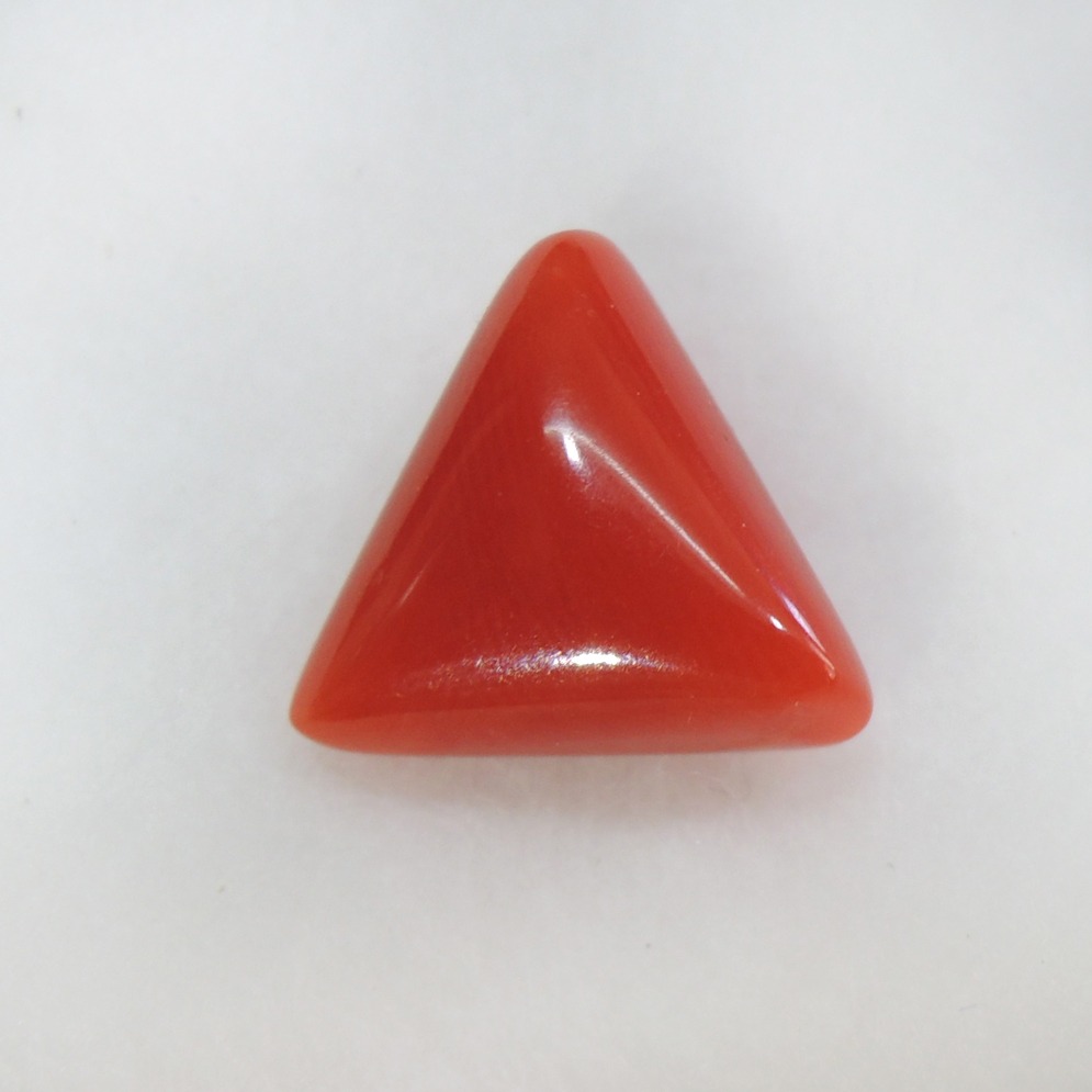 4.10ct triangle natural red-coral (mungaa) KBG-C027
