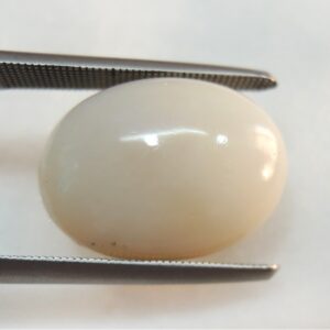 6.86ct (7.53 ratti) oval natural opal KBG-O010