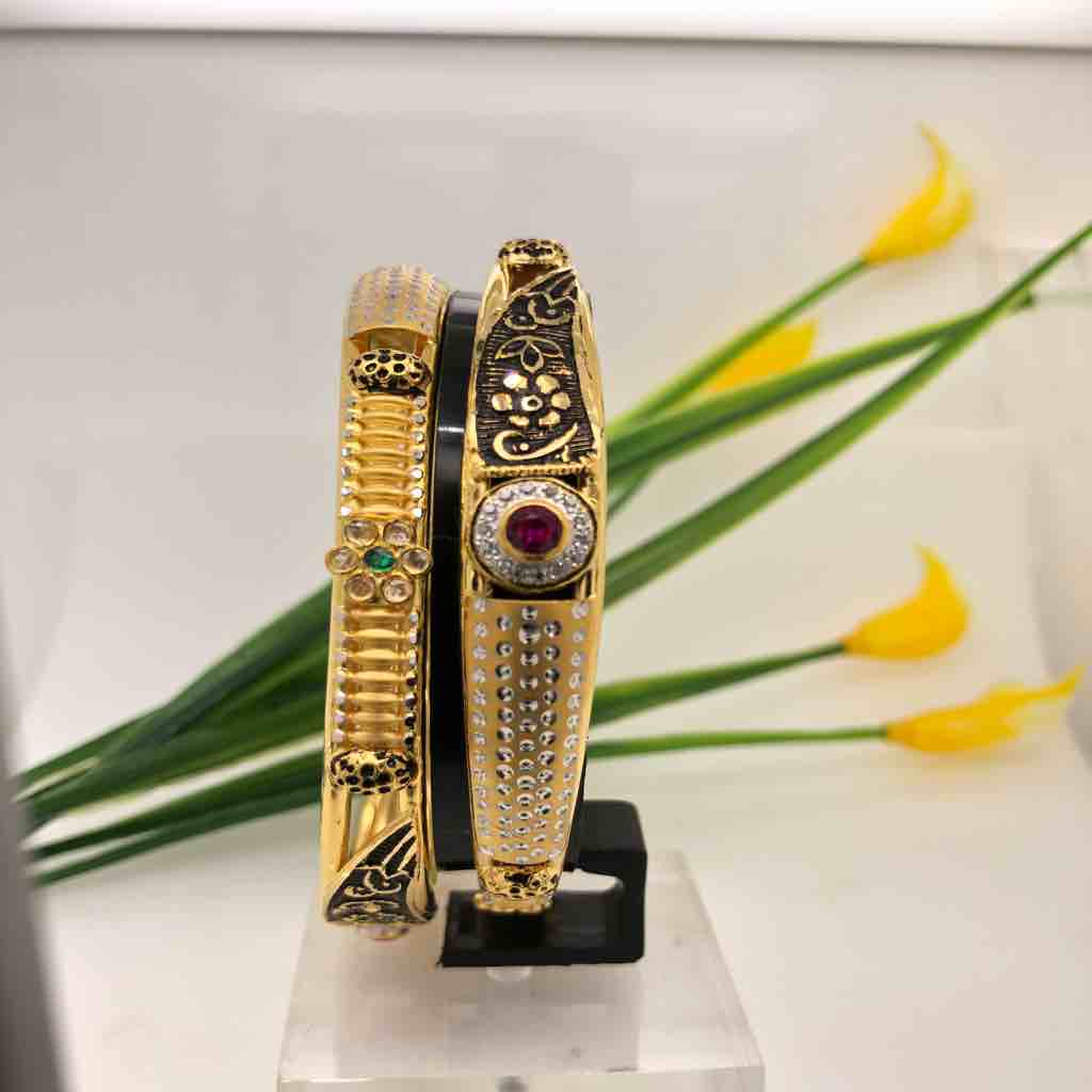 916 Gold Designer Ladies Bangles