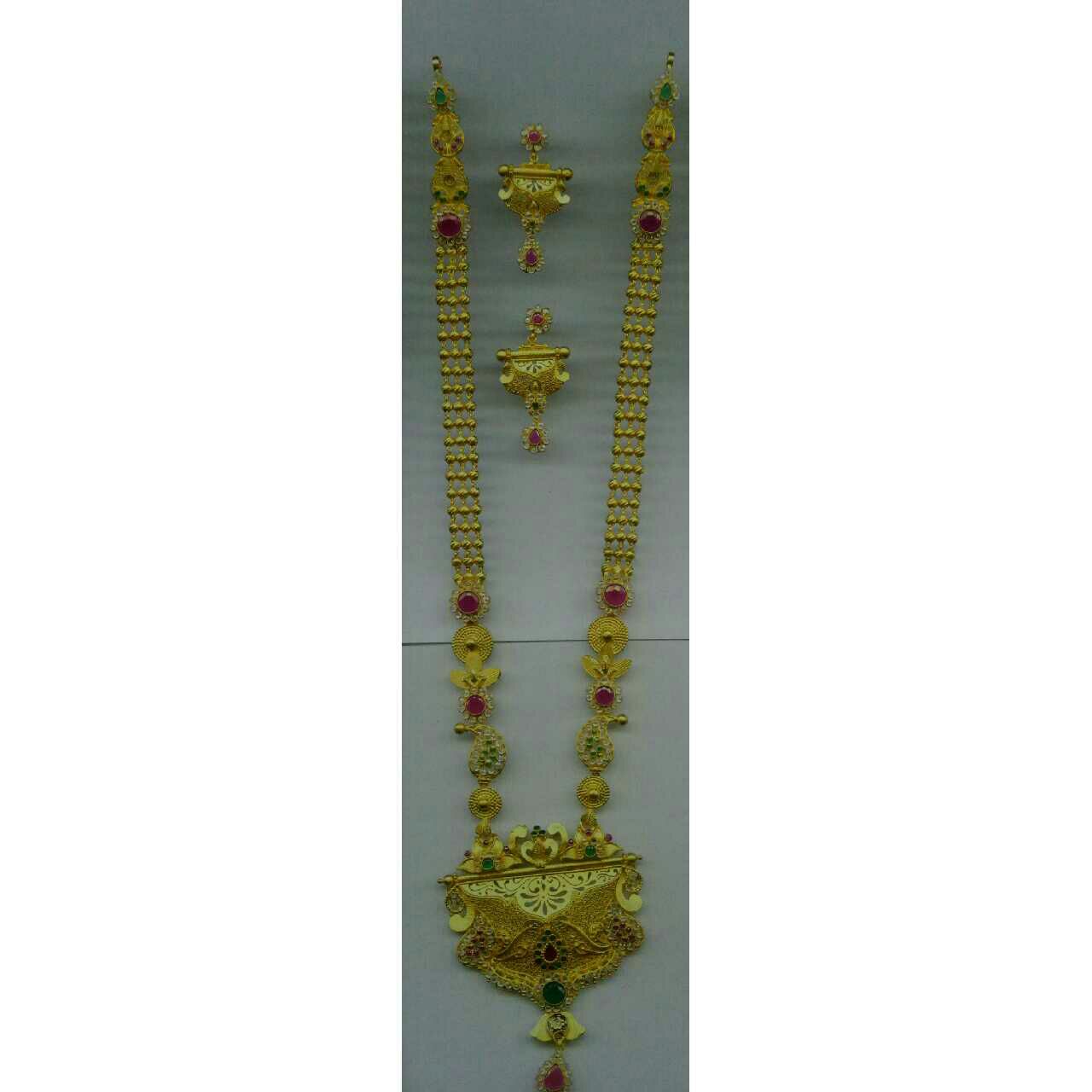 916 Gold Ladies Classic Long Indian Flower Shaped Necklace Set