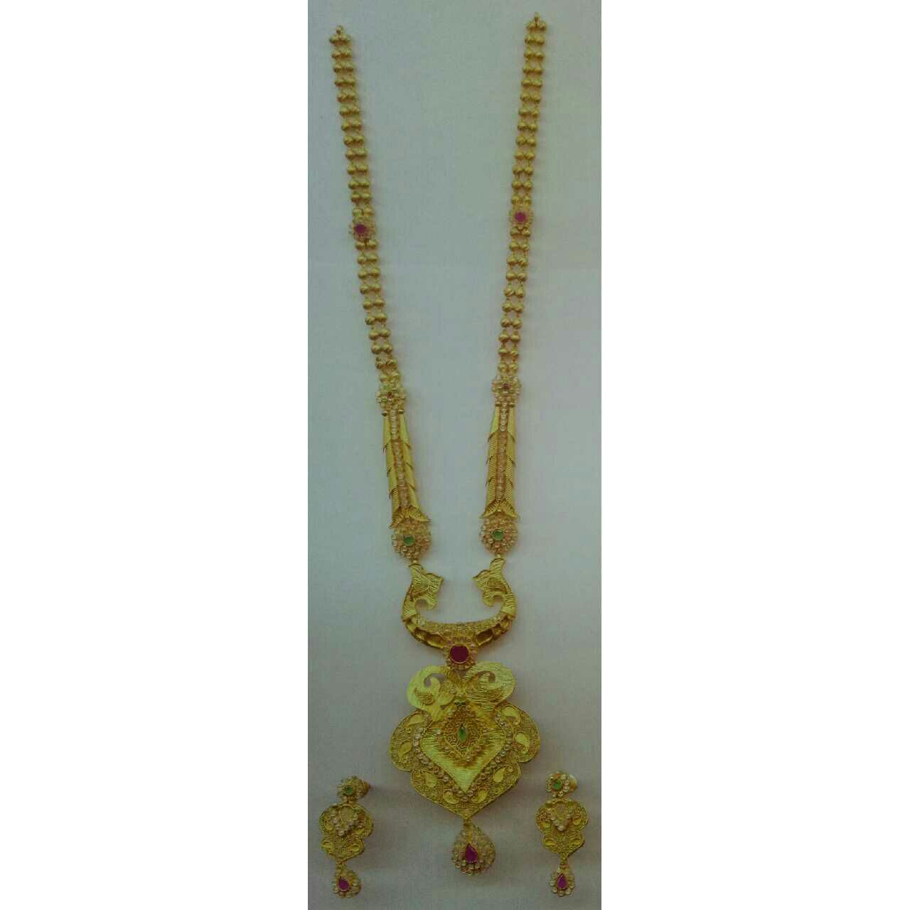 22KT Gold Ladies Indian Classic Necklace Set Yellow