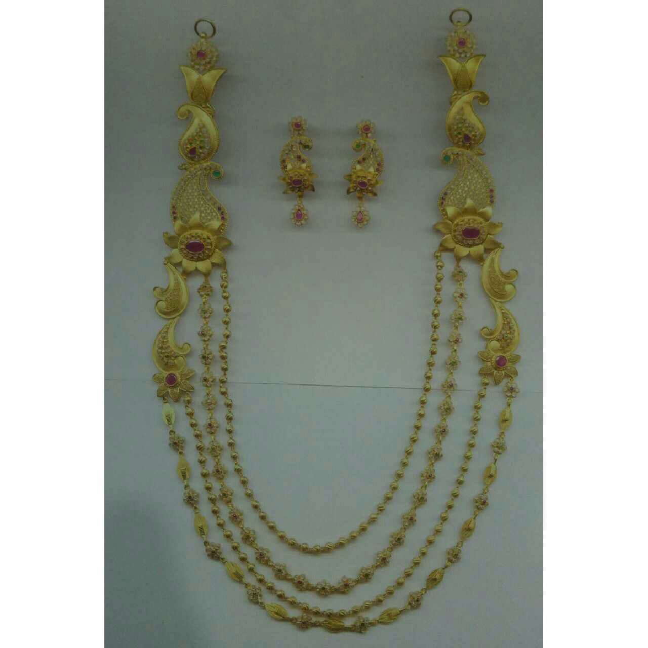 22KT Gold Ladies Indian Antique Flower Design 4 Line Necklace Set