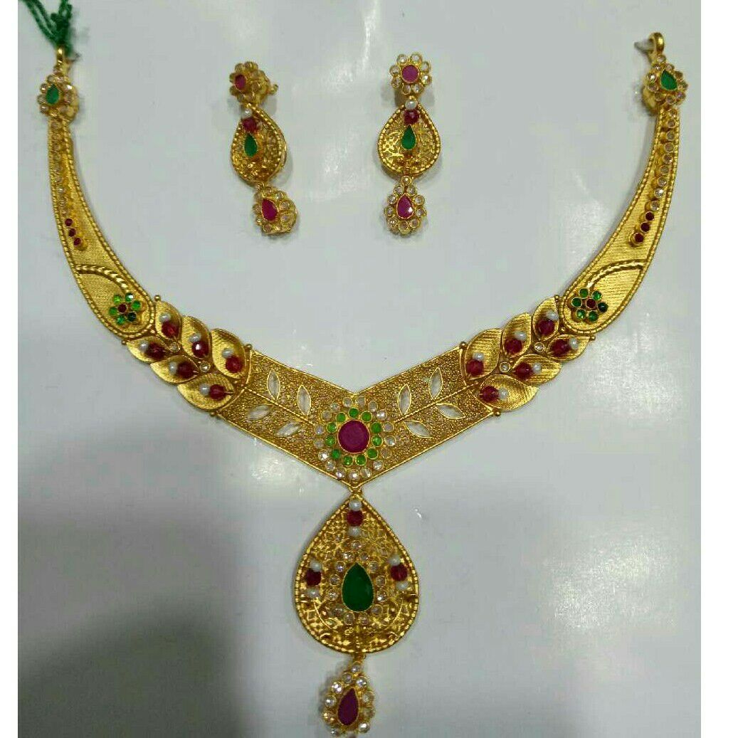 22KT Yellow Gold Ladies Short Designer Polki Necklace