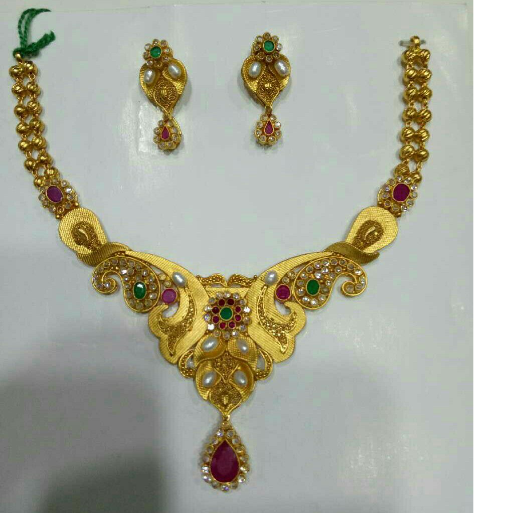 22KT Yellow Gold Designer Polki Short Fancy Necklace