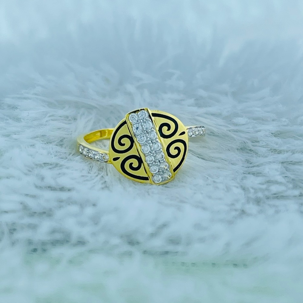 916 gold diamond with black design ring
