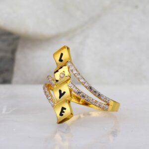 916  Gold alphabet of love design ring