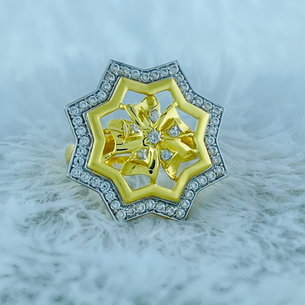 916 gold cz star design ring