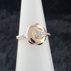 18k ladies ring