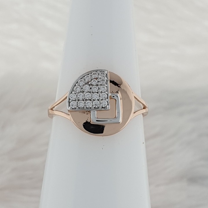 18c rose gold ladies ring