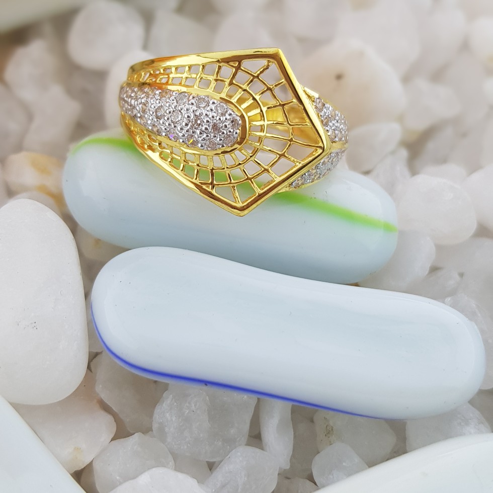 22c ladies ring