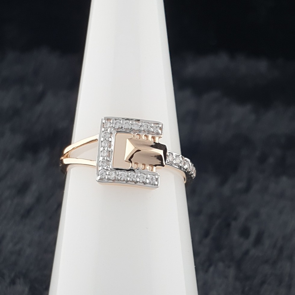 18c rose gold ladies ring