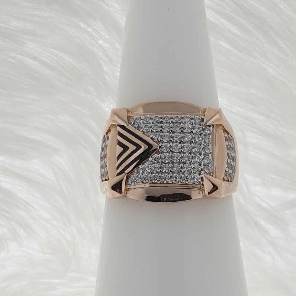 Rose gold ring