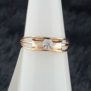 Rose Gold Ladies Ring