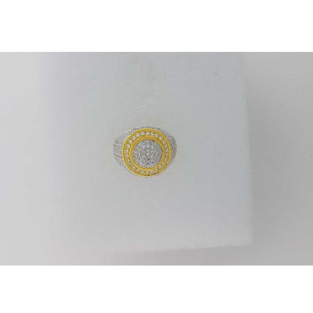22KT Gold Modern Trendy Diamond Ring
