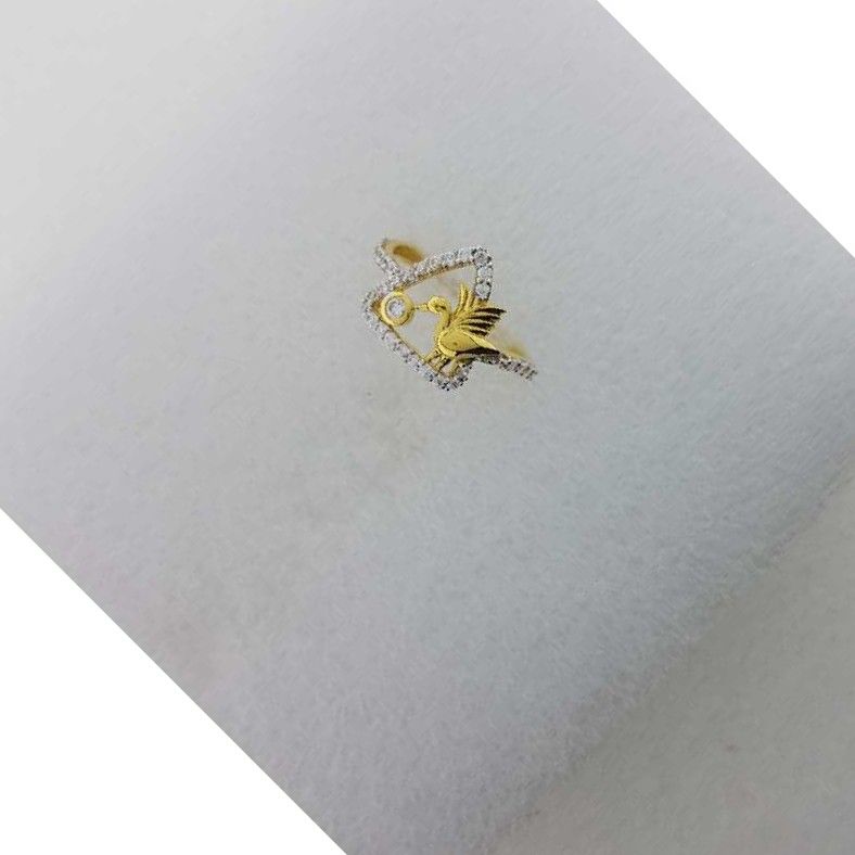 22KT Yellow Gold Cubic Zirconia ladies Ring