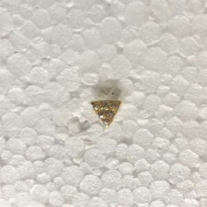 18k Gold Ladies Triangle Diamond Nosepin