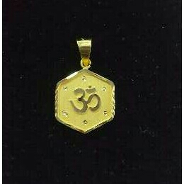 22k Gold Indian Fancy omkar Pendant Yellow