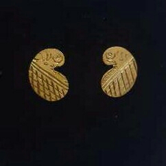 Gold Ladies Fancy Tops Yellow